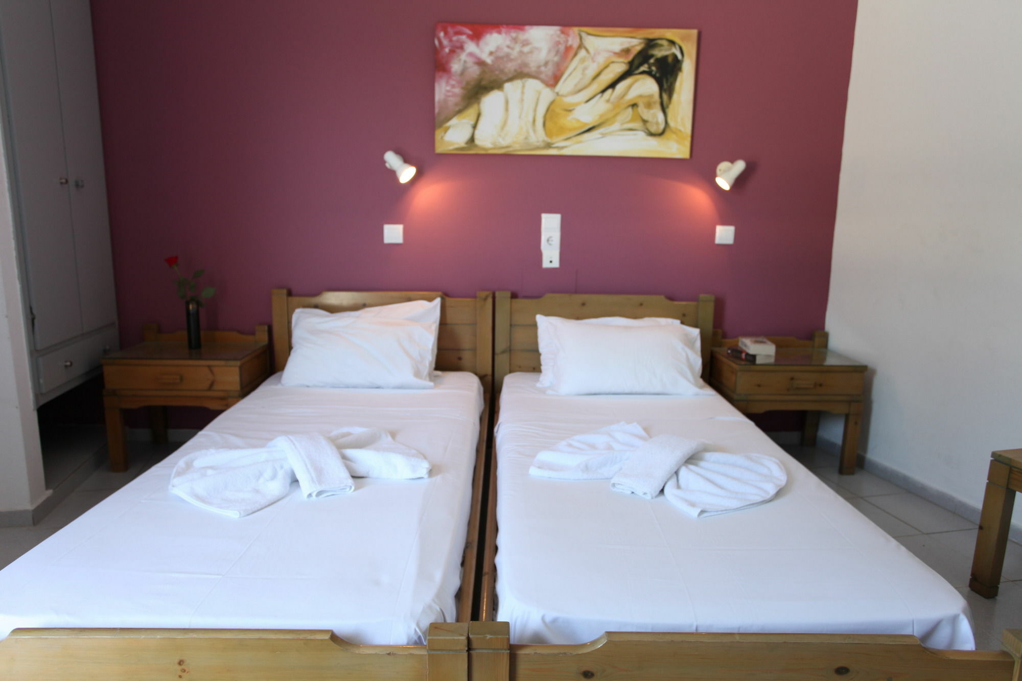 Amalthia Apartments Hersonissos  Ngoại thất bức ảnh