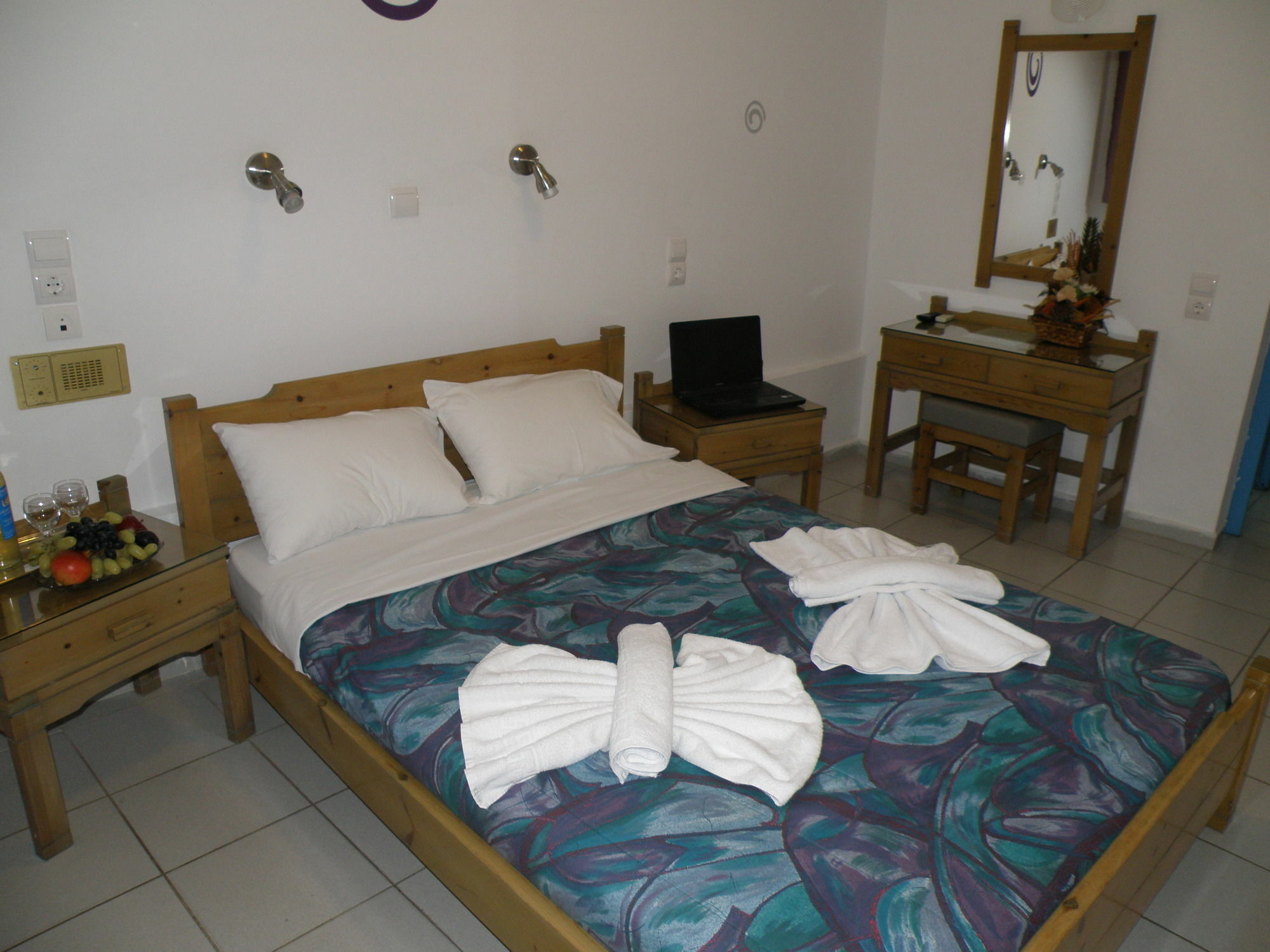 Amalthia Apartments Hersonissos  Ngoại thất bức ảnh